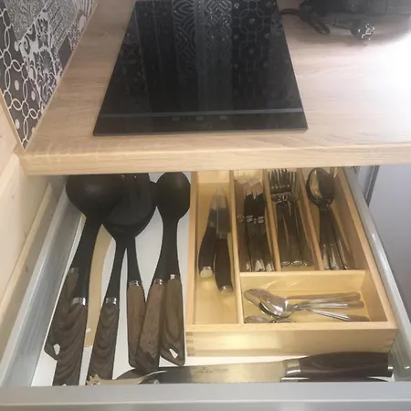بيت للعطل Rodzinka B&m Caloroczne W Stylu Skandynawskim Z Podgrzewany Basen I Mobilnym Zadaszeniem نيخوجة
